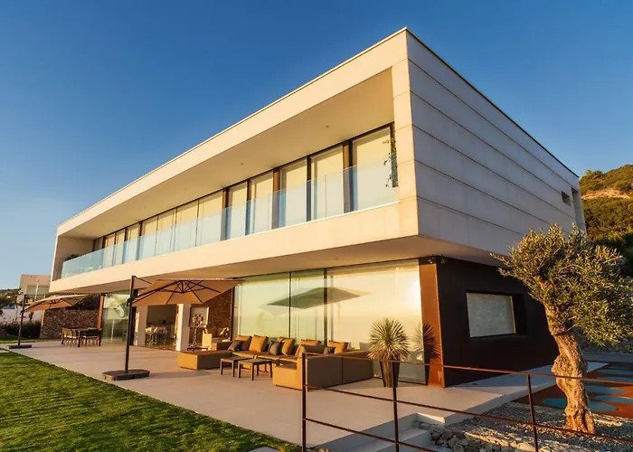 Villa Alkaram de lujo con vistas panorámicas al mar Zahara de los Atunes